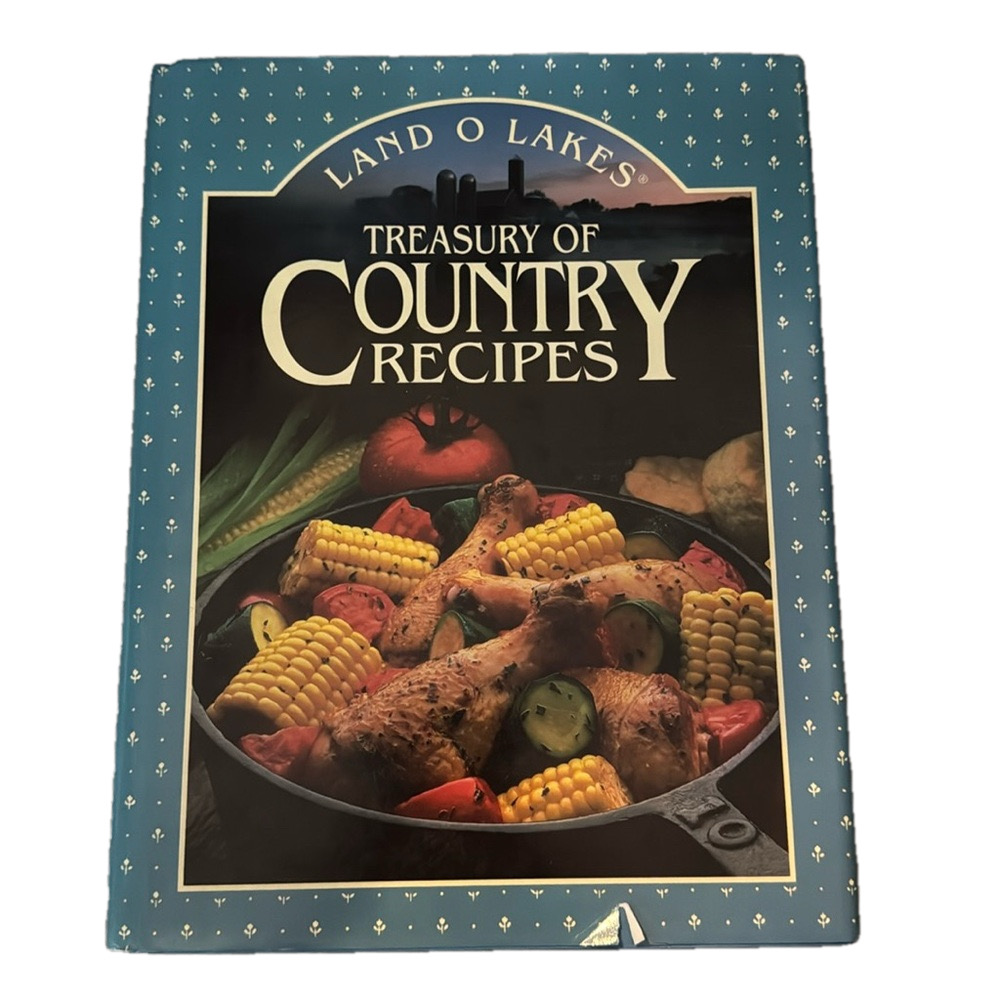 Land O Lakes Treasury of Country Recipes